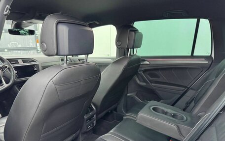 Volkswagen Tiguan II, 2021 год, 4 200 000 рублей, 30 фотография