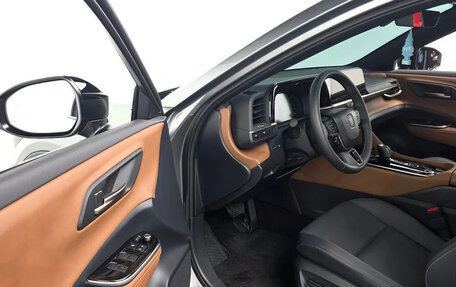 Toyota Crown, 2025 год, 7 588 000 рублей, 13 фотография