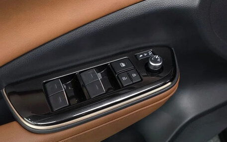 Toyota Crown, 2025 год, 7 588 000 рублей, 28 фотография