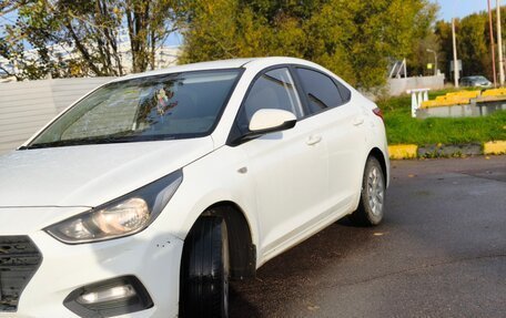 Hyundai Solaris II рестайлинг, 2019 год, 1 150 000 рублей, 1 фотография