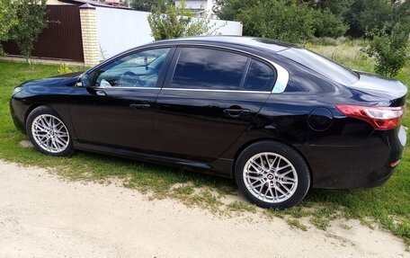 Renault Latitude I, 2013 год, 1 137 000 рублей, 1 фотография