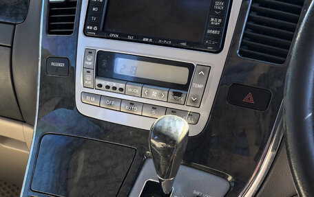 Toyota Alphard III, 2005 год, 570 000 рублей, 28 фотография