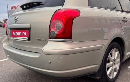 Toyota Avensis III рестайлинг, 2008 год, 600 000 рублей, 4 фотография