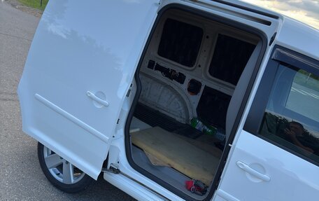 Volkswagen Caddy III рестайлинг, 2007 год, 850 000 рублей, 6 фотография