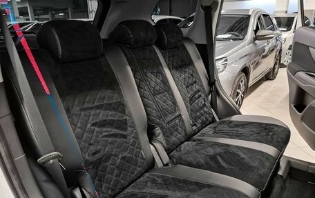 Mitsubishi Outlander III рестайлинг 3, 2019 год, 1 799 000 рублей, 8 фотография