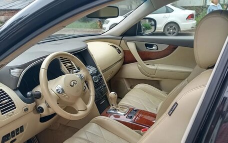 Infiniti QX70, 2016 год, 2 290 000 рублей, 2 фотография