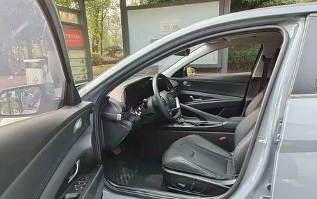 Hyundai Elantra, 2023 год, 1 230 333 рублей, 7 фотография