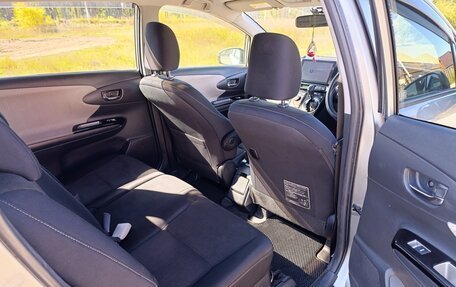 Toyota Wish II, 2010 год, 1 170 000 рублей, 10 фотография