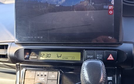Toyota Wish II, 2010 год, 1 170 000 рублей, 13 фотография