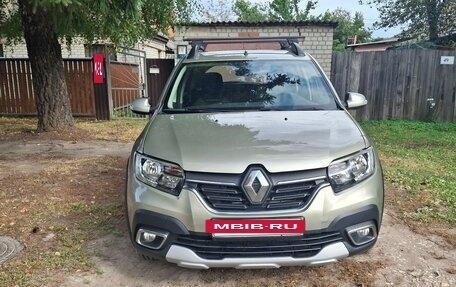 Renault Sandero II рестайлинг, 2020 год, 1 145 000 рублей, 2 фотография