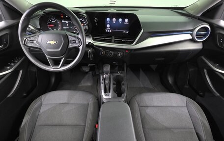 Chevrolet Trax, 2023 год, 1 540 000 рублей, 9 фотография