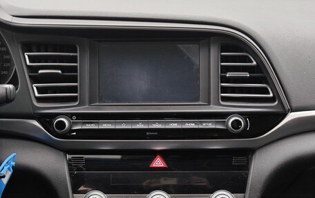 Hyundai Elantra VI рестайлинг, 2019 год, 1 735 000 рублей, 18 фотография