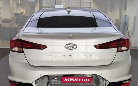Hyundai Elantra VI рестайлинг, 2019 год, 1 735 000 рублей, 7 фотография