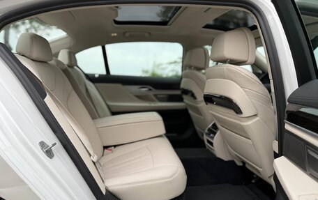 BMW 7 серия, 2020 год, 6 300 000 рублей, 3 фотография