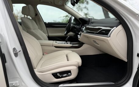 BMW 7 серия, 2020 год, 6 300 000 рублей, 10 фотография