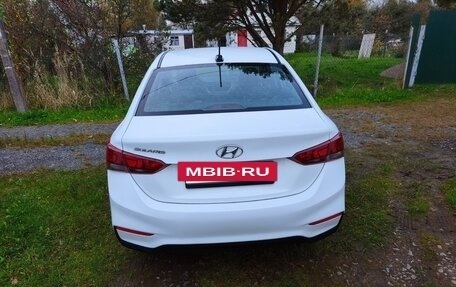 Hyundai Solaris II рестайлинг, 2018 год, 865 000 рублей, 4 фотография