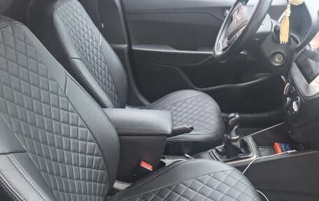 Hyundai Solaris II рестайлинг, 2018 год, 950 000 рублей, 11 фотография