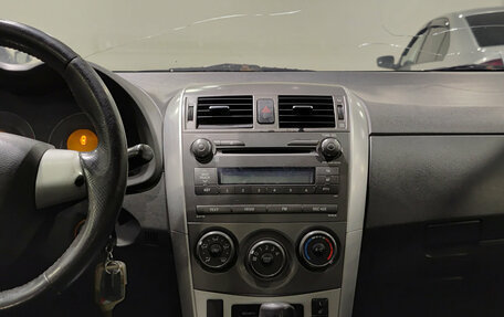 Toyota Corolla, 2011 год, 878 000 рублей, 18 фотография