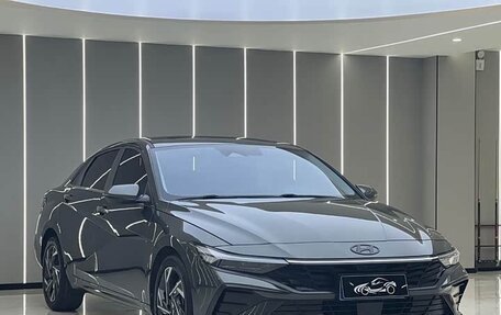 Hyundai Elantra, 2023 год, 1 230 000 рублей, 3 фотография