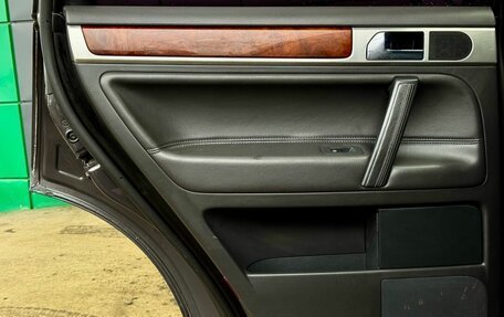 Volkswagen Touareg III, 2008 год, 999 000 рублей, 26 фотография