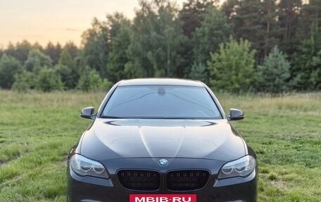 BMW 5 серия, 2012 год, 1 800 000 рублей, 12 фотография