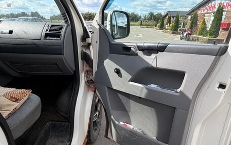 Volkswagen Transporter T5 рестайлинг, 2007 год, 1 090 000 рублей, 7 фотография