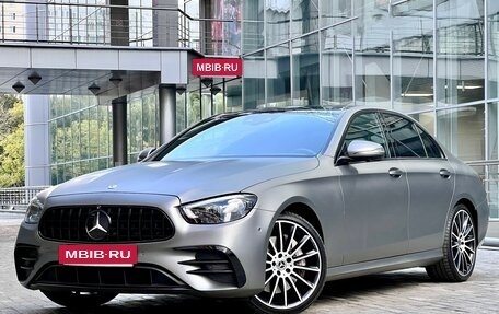 Mercedes-Benz E-Класс, 2021 год, 4 990 000 рублей, 4 фотография