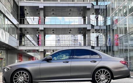 Mercedes-Benz E-Класс, 2021 год, 4 990 000 рублей, 9 фотография