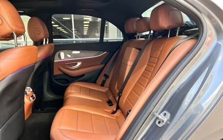Mercedes-Benz E-Класс, 2021 год, 4 990 000 рублей, 13 фотография