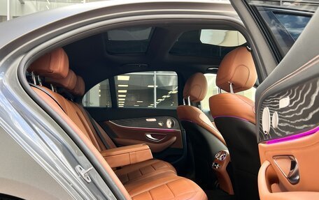 Mercedes-Benz E-Класс, 2021 год, 4 990 000 рублей, 15 фотография