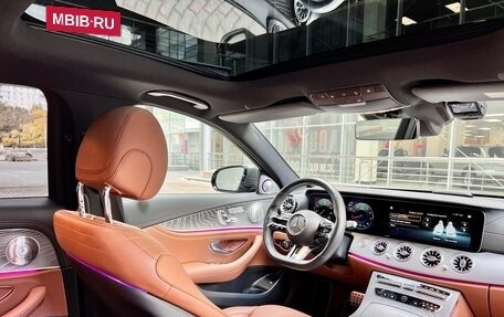Mercedes-Benz E-Класс, 2021 год, 4 990 000 рублей, 19 фотография