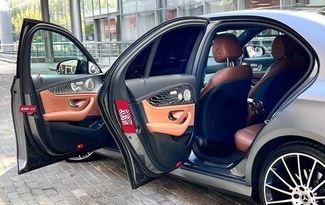 Mercedes-Benz E-Класс, 2021 год, 4 990 000 рублей, 27 фотография