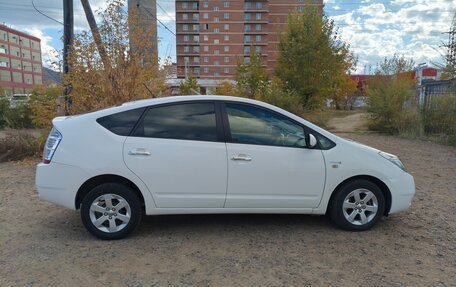 Toyota Prius, 2008 год, 830 000 рублей, 8 фотография