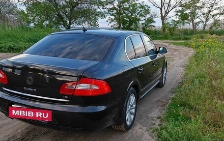 Skoda Superb III рестайлинг, 2010 год, 1 300 000 рублей, 6 фотография