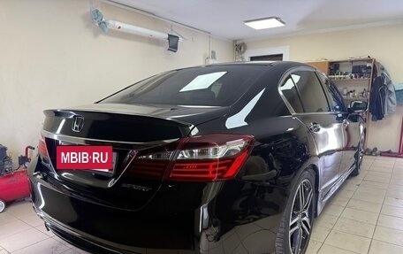 Honda Accord IX рестайлинг, 2016 год, 1 450 000 рублей, 8 фотография