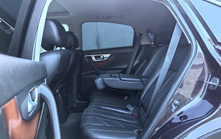 Infiniti FX II, 2010 год, 1 990 000 рублей, 29 фотография