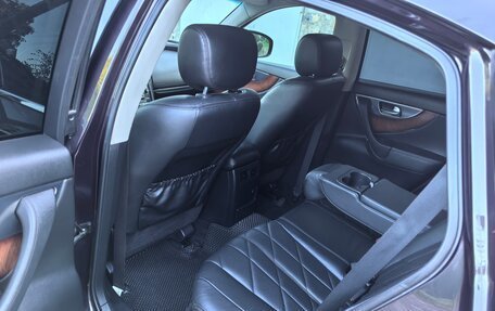 Infiniti FX II, 2010 год, 1 990 000 рублей, 28 фотография