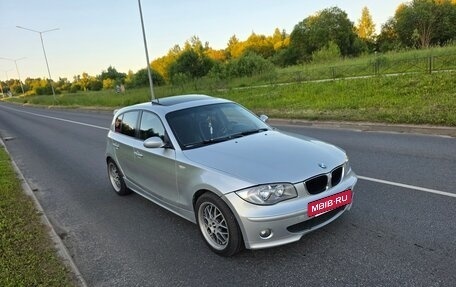 BMW 1 серия, 2005 год, 600 000 рублей, 2 фотография