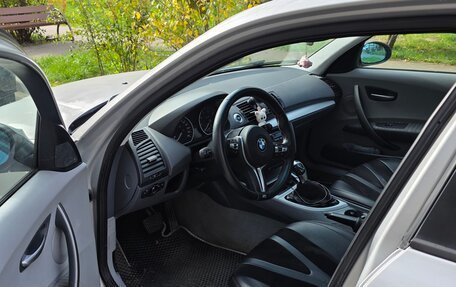 BMW 1 серия, 2005 год, 600 000 рублей, 10 фотография