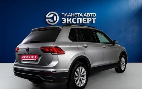 Volkswagen Tiguan II, 2021 год, 2 500 000 рублей, 4 фотография