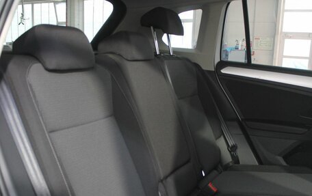 Volkswagen Tiguan II, 2022 год, 2 850 000 рублей, 24 фотография
