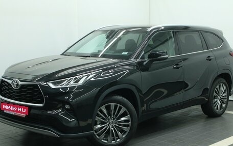 Toyota Highlander, 2025 год, 5 260 000 рублей, 2 фотография