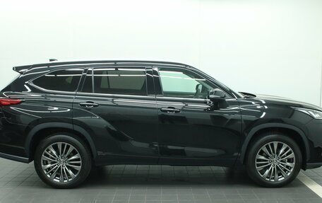 Toyota Highlander, 2025 год, 5 260 000 рублей, 11 фотография