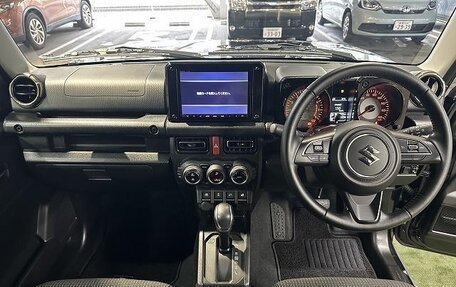 Suzuki Jimny, 2022 год, 1 900 000 рублей, 9 фотография