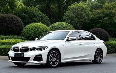 BMW 3 серия, 2022 год, 3 550 000 рублей, 1 фотография