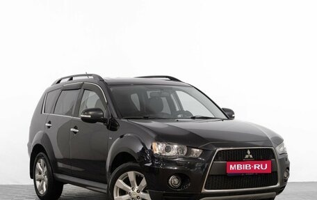 Mitsubishi Outlander III рестайлинг 3, 2011 год, 1 499 000 рублей, 1 фотография