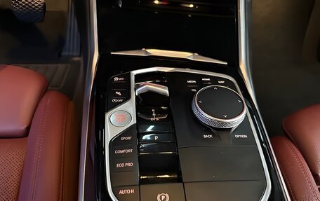BMW 3 серия, 2022 год, 3 550 000 рублей, 13 фотография
