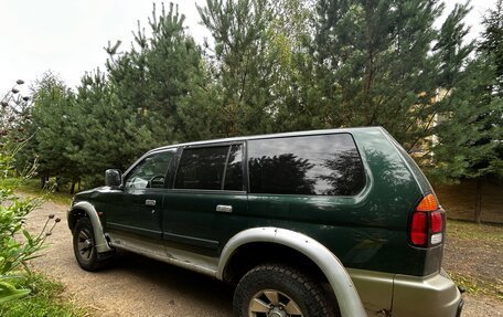 Mitsubishi Pajero Sport II рестайлинг, 2000 год, 360 000 рублей, 5 фотография