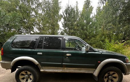 Mitsubishi Pajero Sport II рестайлинг, 2000 год, 360 000 рублей, 3 фотография