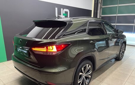 Lexus RX IV рестайлинг, 2021 год, 5 900 000 рублей, 4 фотография